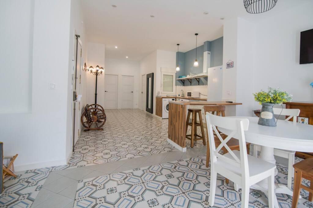 Cozy Flat In City Center Feel The Vibe Selfcheckin Valencia Eksteriør bilde