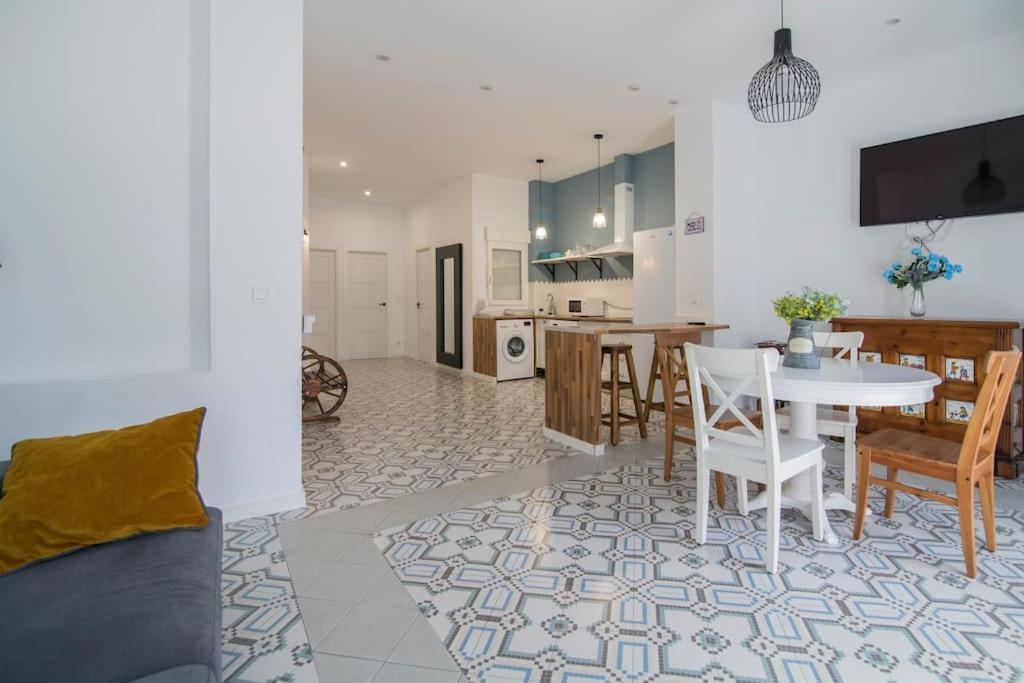 Cozy Flat In City Center Feel The Vibe Selfcheckin Valencia Eksteriør bilde