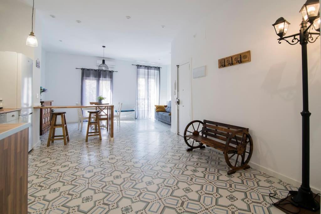 Cozy Flat In City Center Feel The Vibe Selfcheckin Valencia Eksteriør bilde